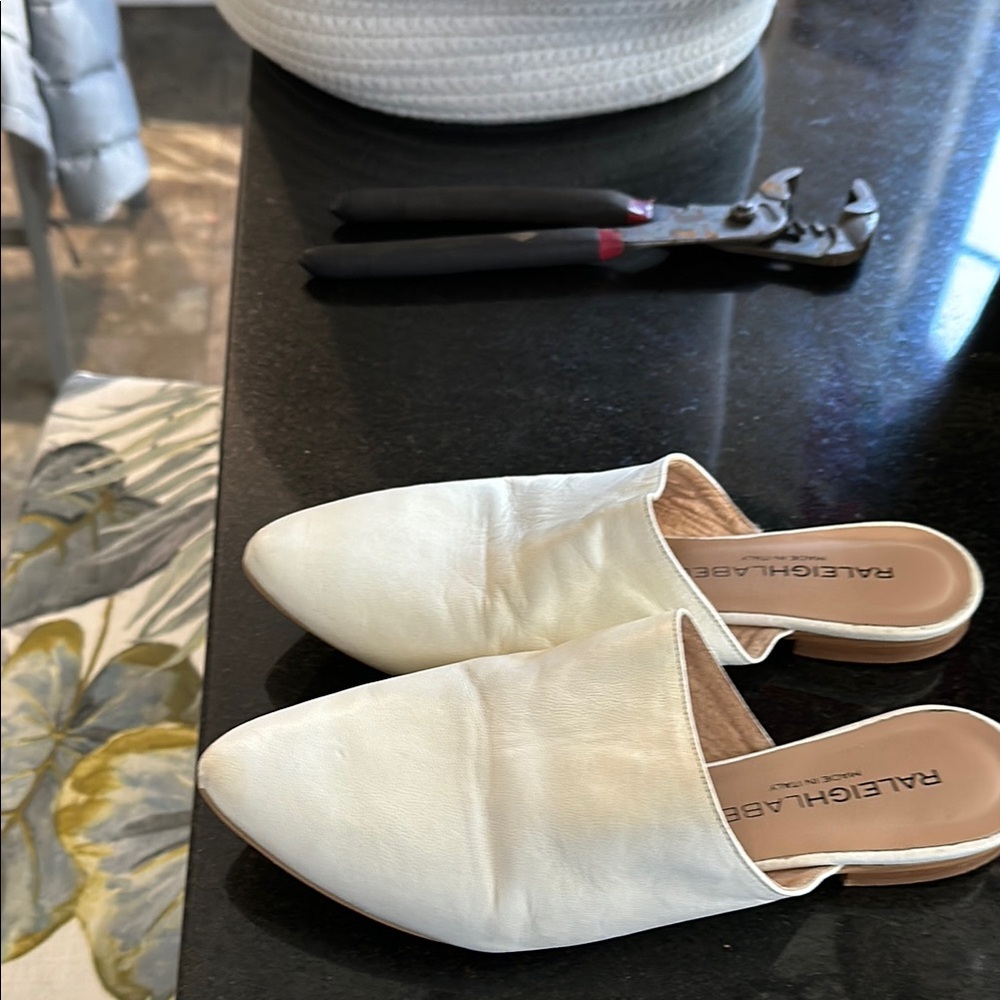 Women’s mules